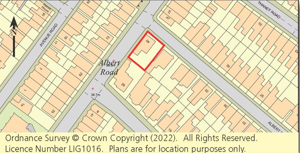 Lot: 107 - DETACHED BLOCK OF FLATS WITH POTENTIAL FOR EXTENSION -